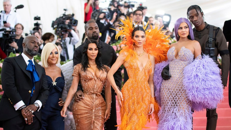 Kim Kardashian's Family Wishes Her a Happy Birthday on Instagram