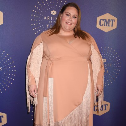 Chrissy Metz Explains How She Overcomes Fear and Anxiety in the Spotlight
