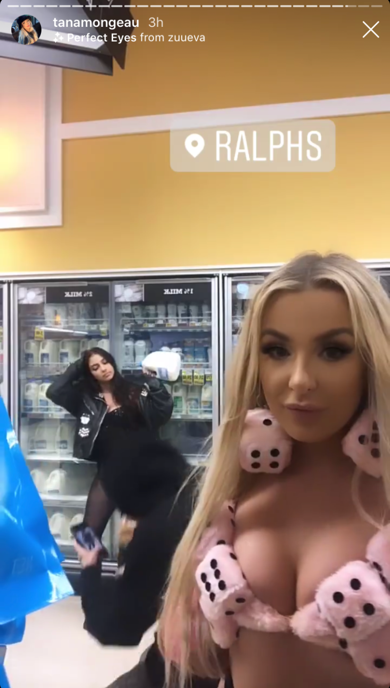 Tana Mongeau Halloween Costume Without Jake Paul