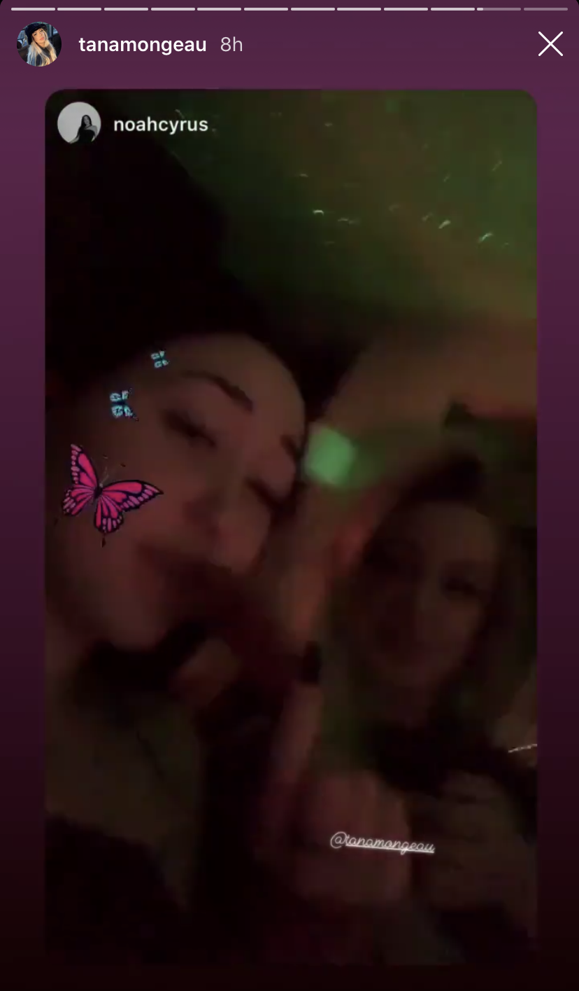 tana-mongeau-noah-cyrus-movie-night