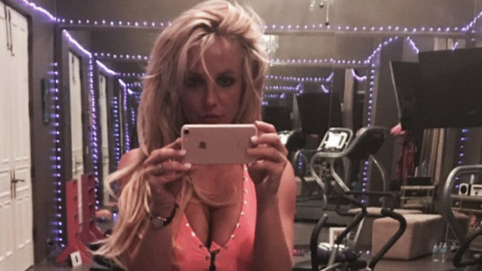 Britney Spears Flaunts Her Abs in Workout Selfie