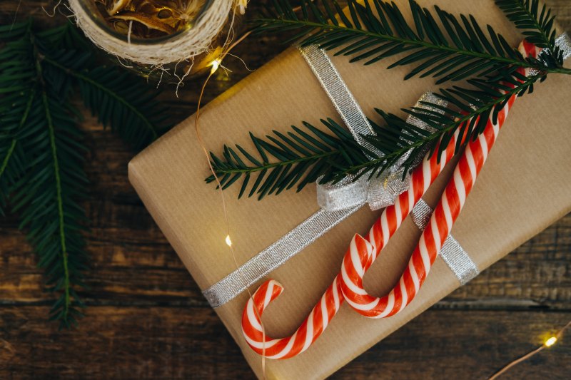 Christmas Decorating Hacks