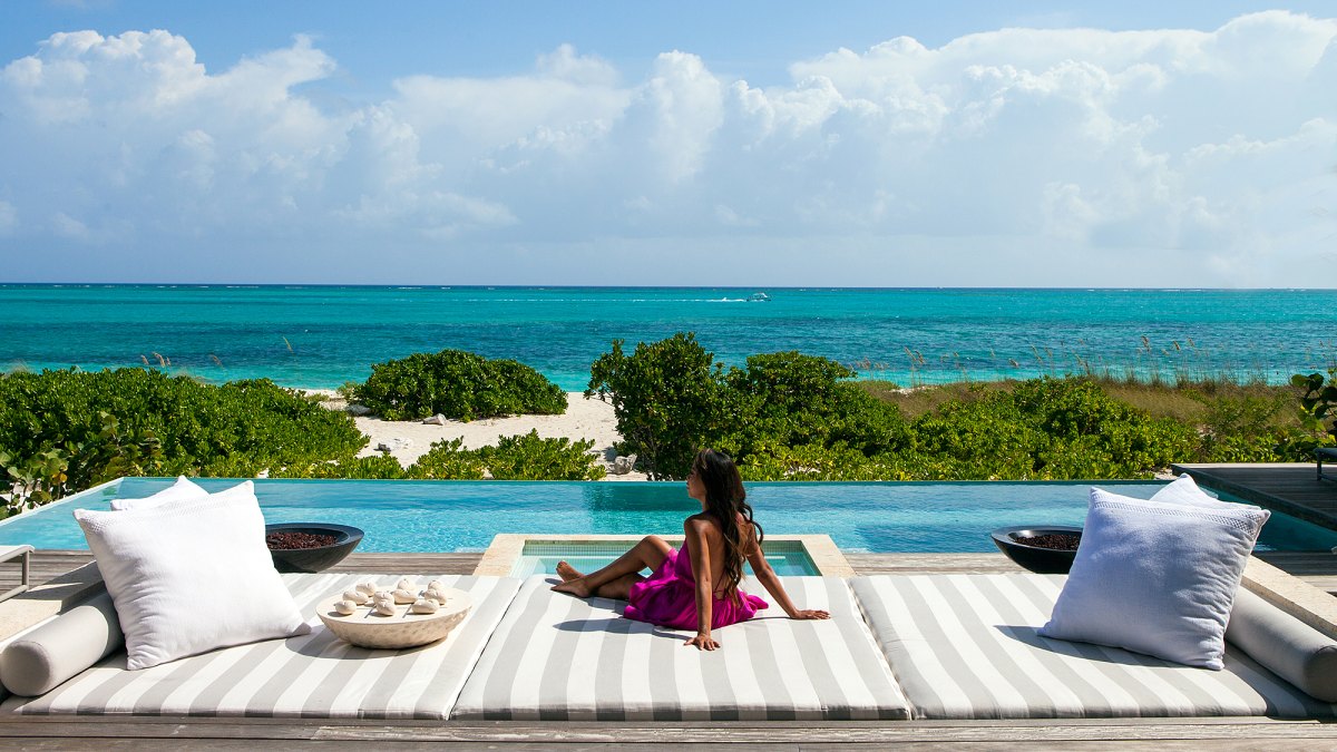 Inside-the-Caribbean-Wine-and-Food-Festival