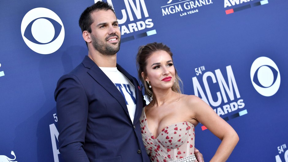 Jessie James Decker and Husband Eric Decker Posing on the Red Carpet