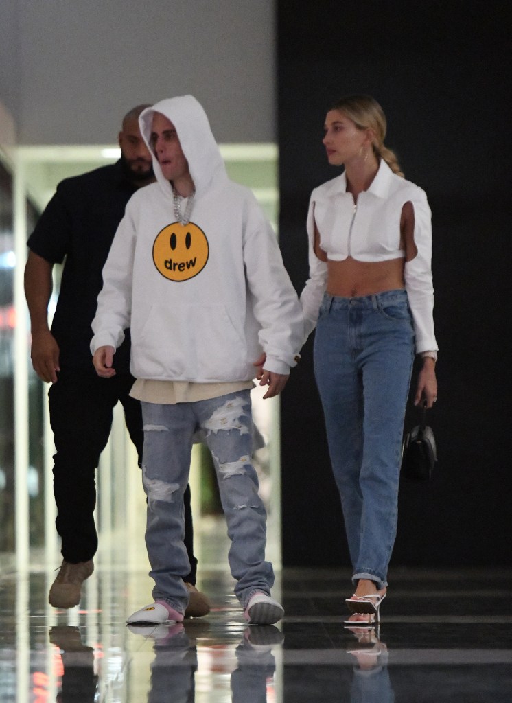 Justin Bieber And Hailey Baldwin Step Out For Dinner In