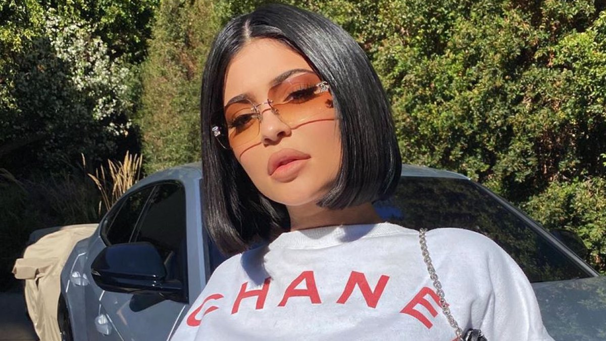 Kylie Jenner Reveals How Long Her Real Hair Has Gotten