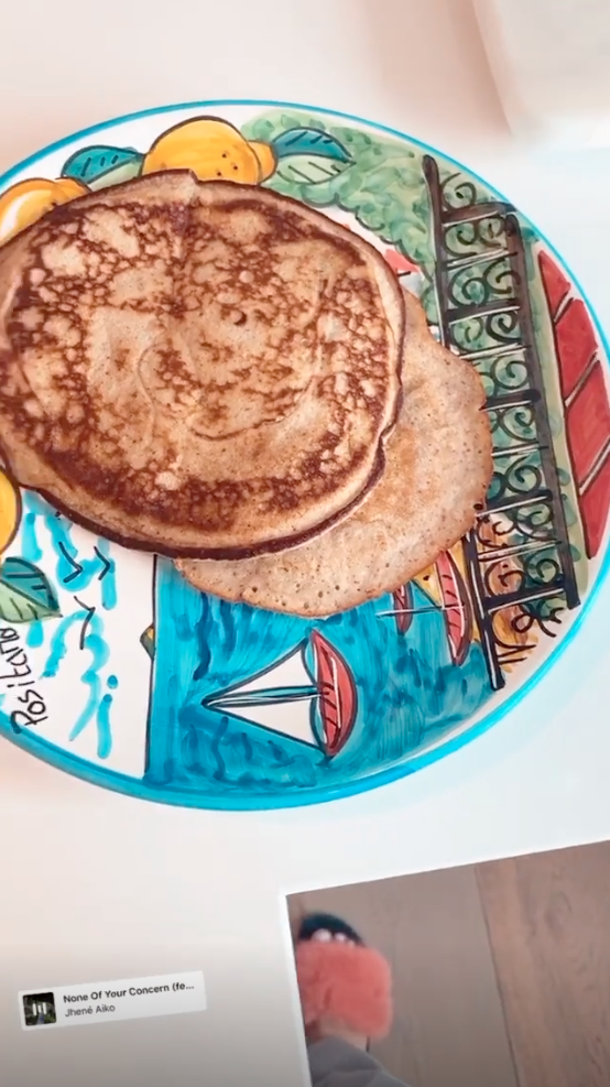 Sofia Richie Food Gallery, Pancakes