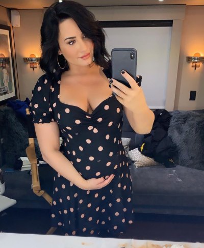Demi Lovato Shares Fake Baby Bump Photo While on 'Will and Grace' Set