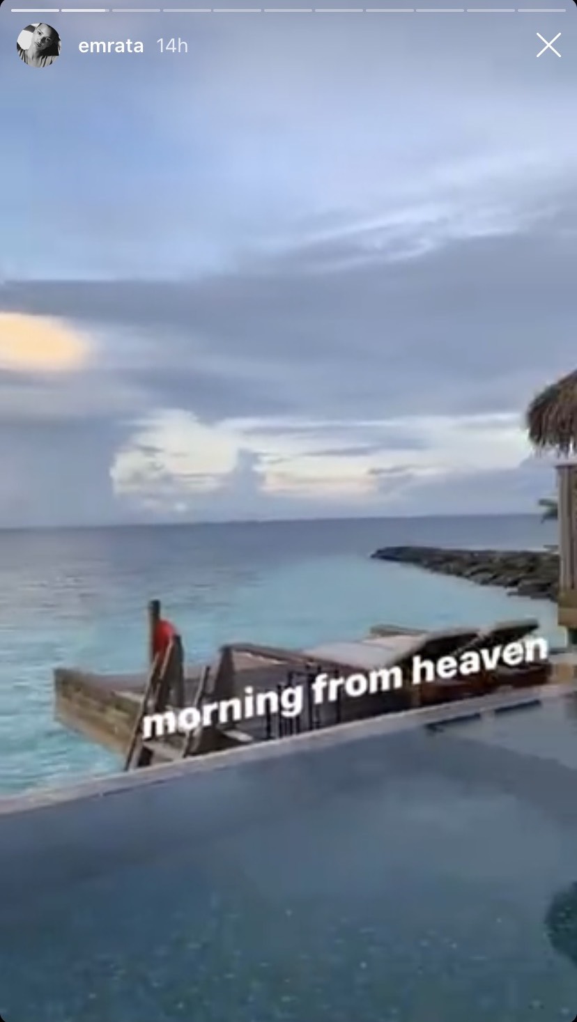 emily-ratajkowski-maldives-vacation