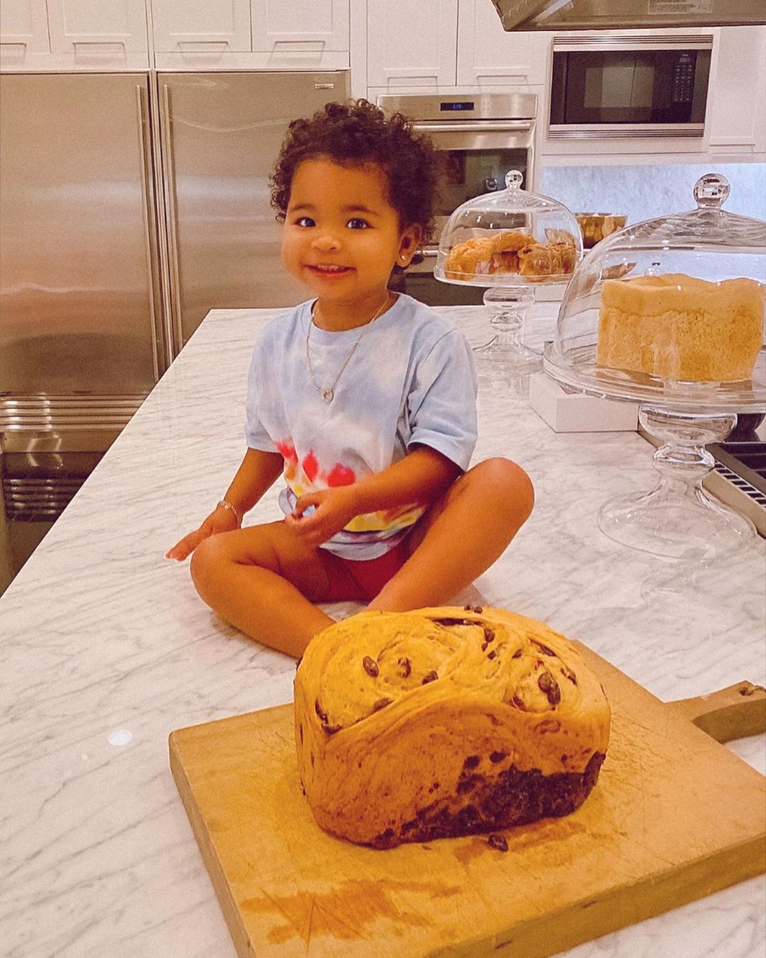 Khloe Kardashian Shares True Thompson Bread Making Tradition