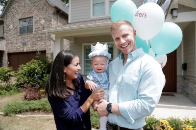 Catherine Giudici and Sean Lowe Don't Know Sex of Baby No. 3 but Had Pink Baby Shower and Is Hoping for a Girl
