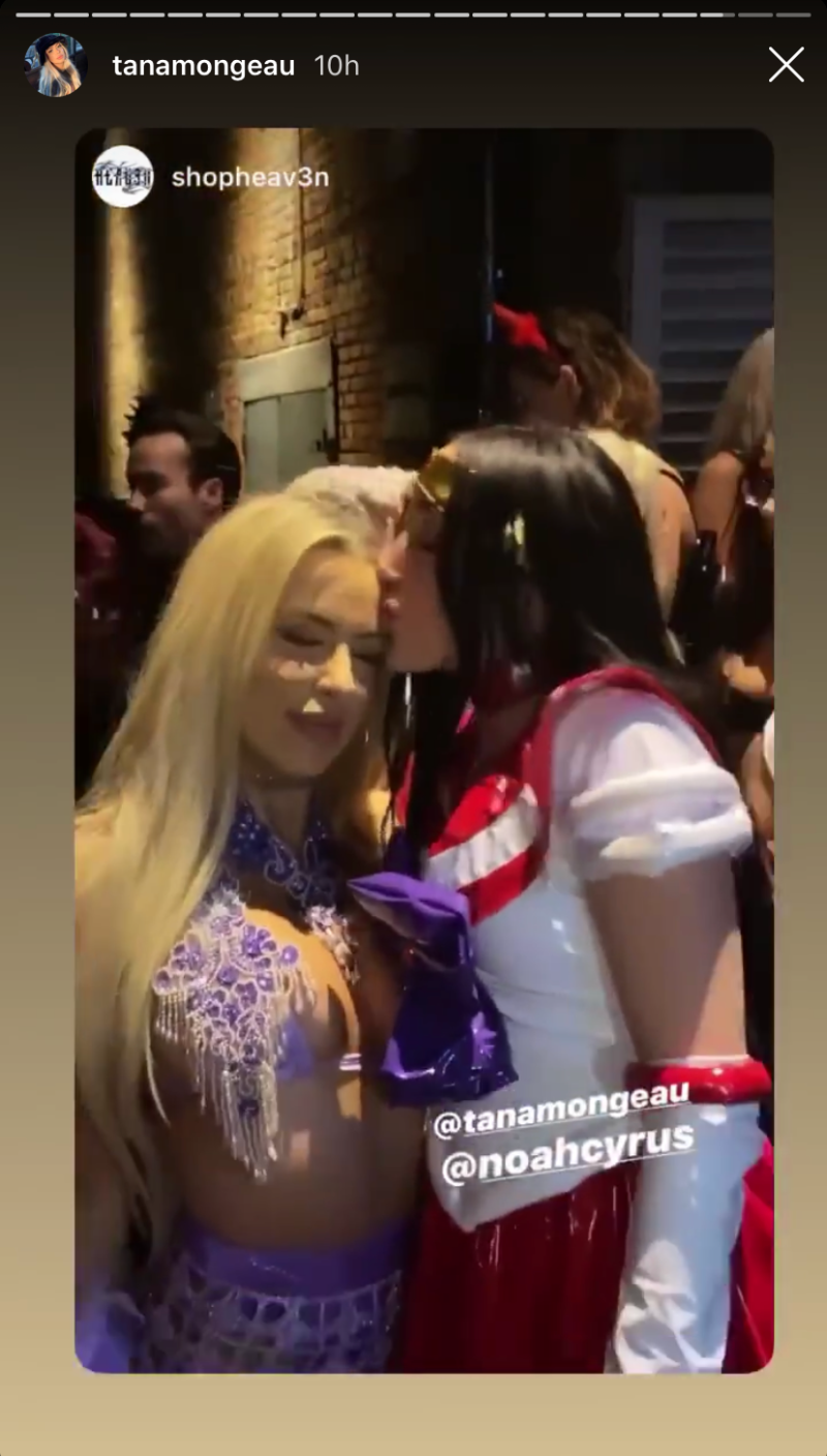 Tana Mongeau Noah Cyrus Halloween Costumes and Concert
