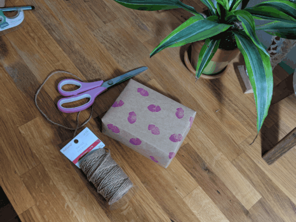 present wrapping tips