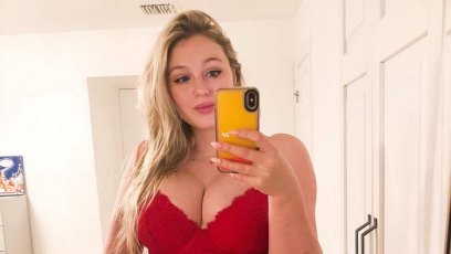 Iskra Lawrence Shows Off Baby Bump