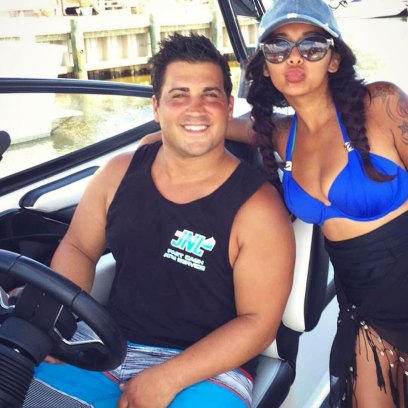 Nicole "Snooki" Polizzi Poses on a Boat With Husband Jionni LaValle