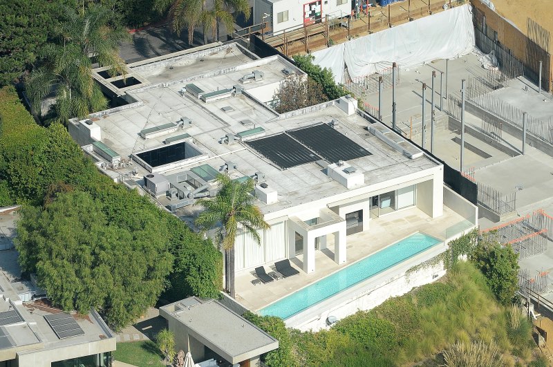 Keanu Reeves LA Home Photos 2