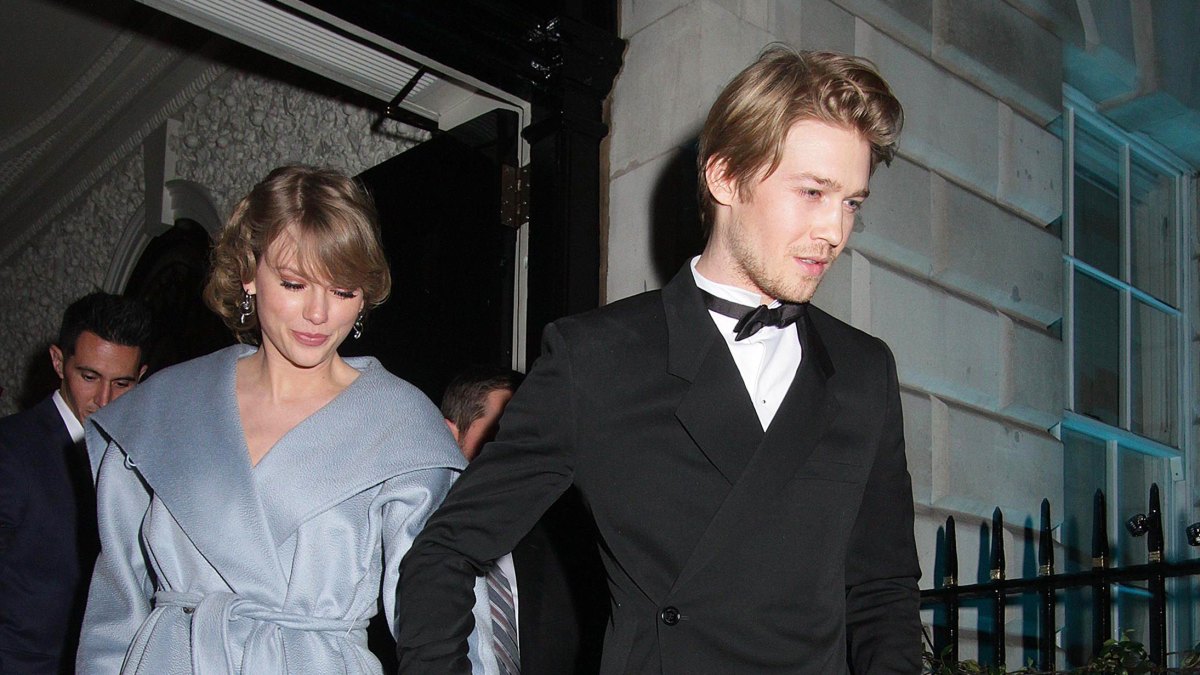 Taylor Swift and Joe Alwyn Holding Hands