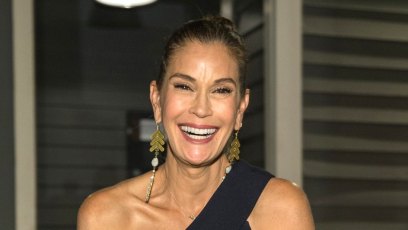Teri Hatcher Celebrates End Fitness Challenge With Bikini Photo