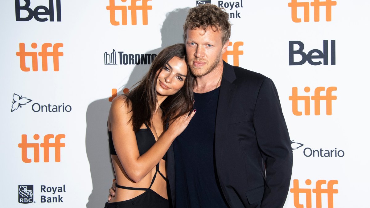 Emily Ratajkowski and Husband Sebastian Bear-McClard Share a Smooch on Instagram