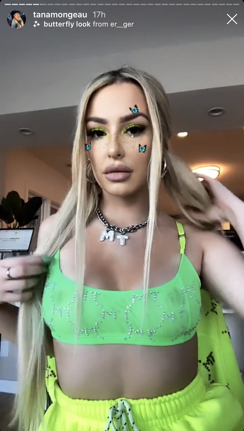 tana-mongeau-streamy-awards