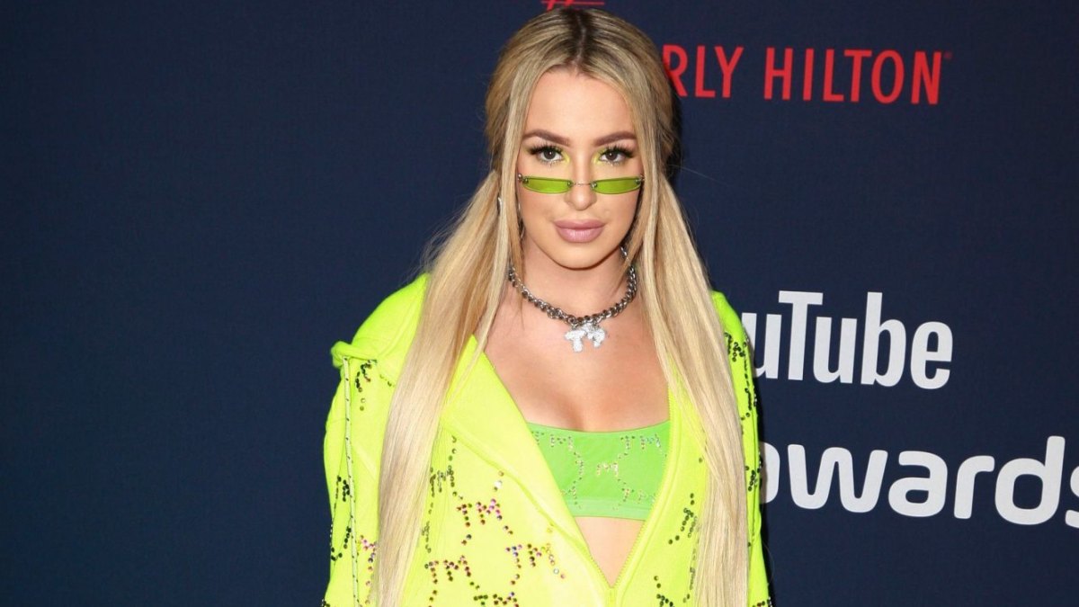 Tana Mongeau Streamy Awards