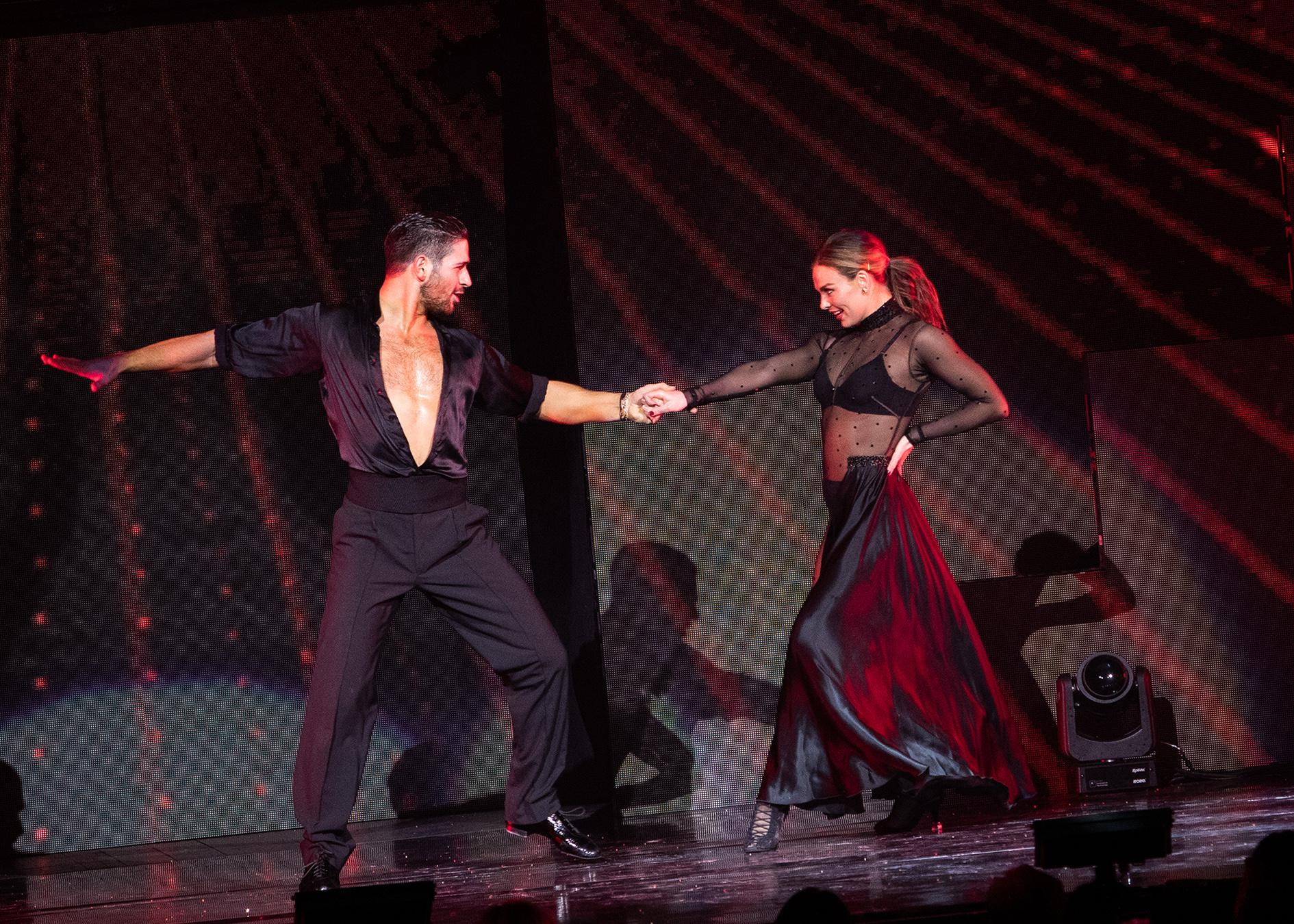 Hannah Brown and Alan Bersten Reunite on DWTS Live Tour