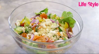 Blac Chyna Prepares Her Favorite Healthy Easy Salad