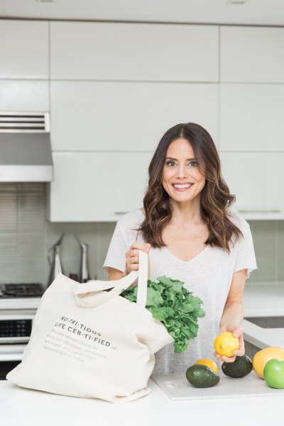 Keri Glassman Registered Dietitian With Undeniably Dairy