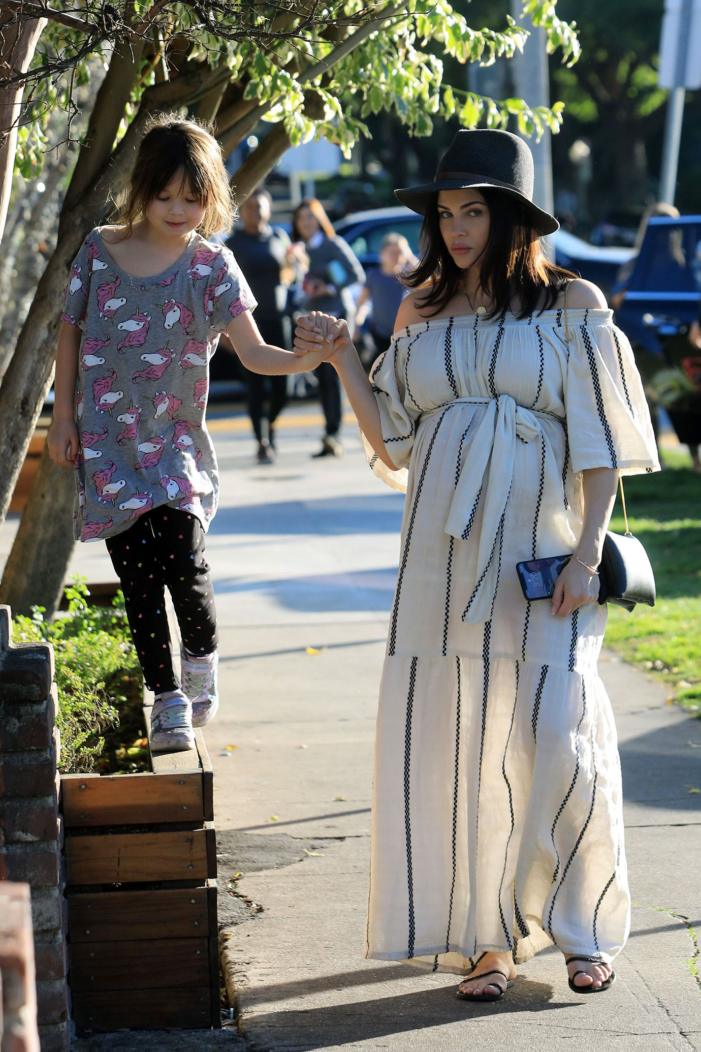 Jenna Dewan Rocks Stunning Striped Dress During L.A. Stroll With Her Daughter Everly