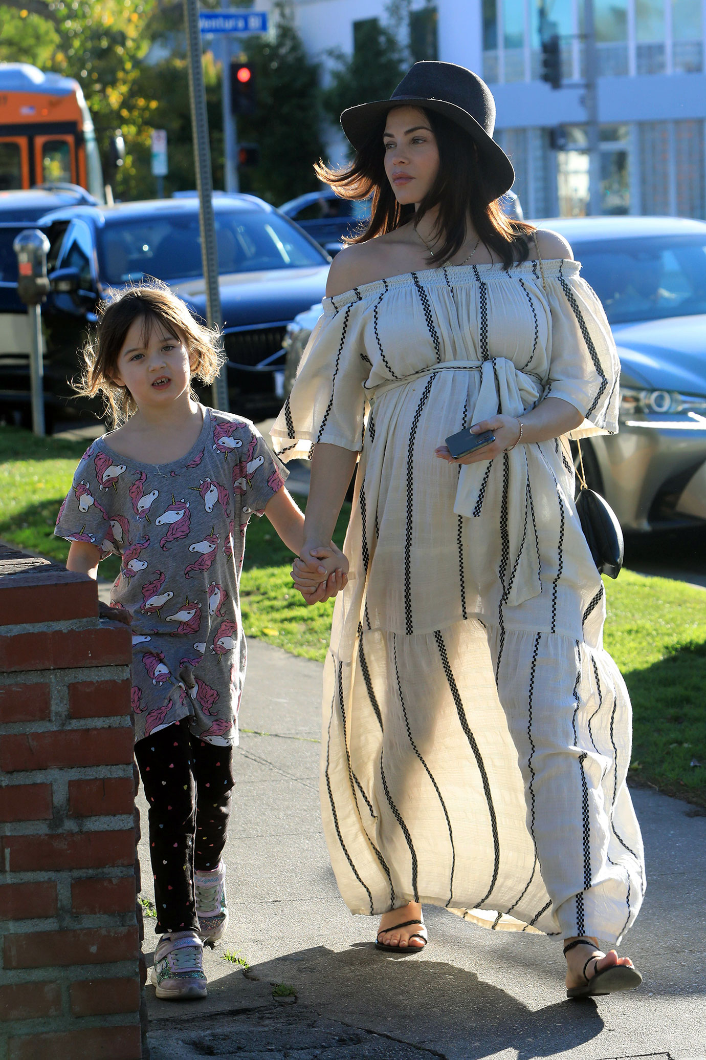 Jenna Dewan Rocks Stunning Striped Dress During L.A. Stroll With Her Daughter Everly