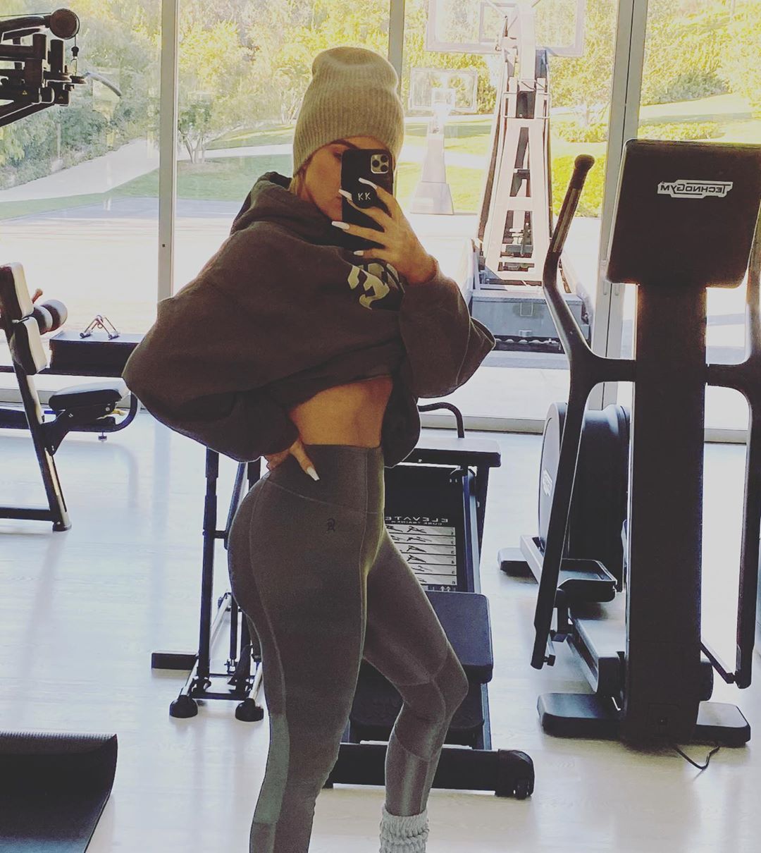 Khloe Kardashian Shows Off Toned Body in Good American Clothes