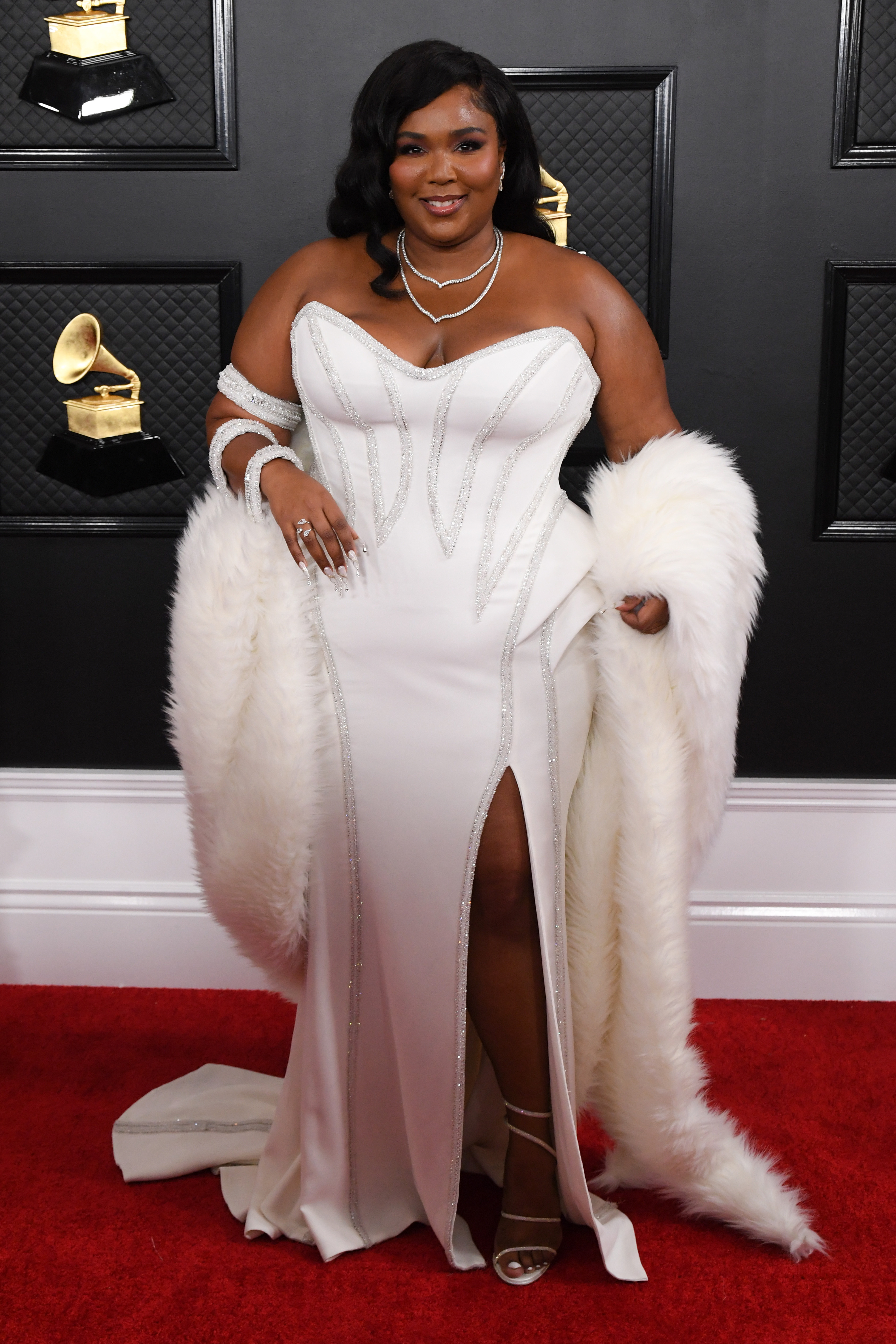 Lizzo's Grammys 2020 Look: See Photos of Her Stunning Dress