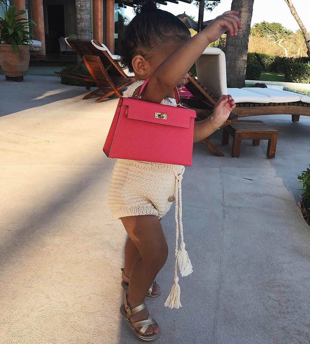 Kylie Jenner Buys A Fan A $3,000 Louis Vuitton Backpack!