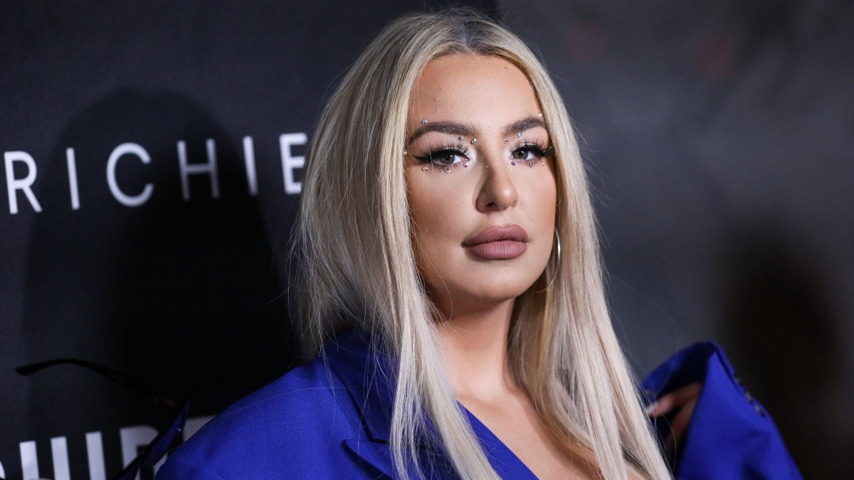 Tana Mongeau
