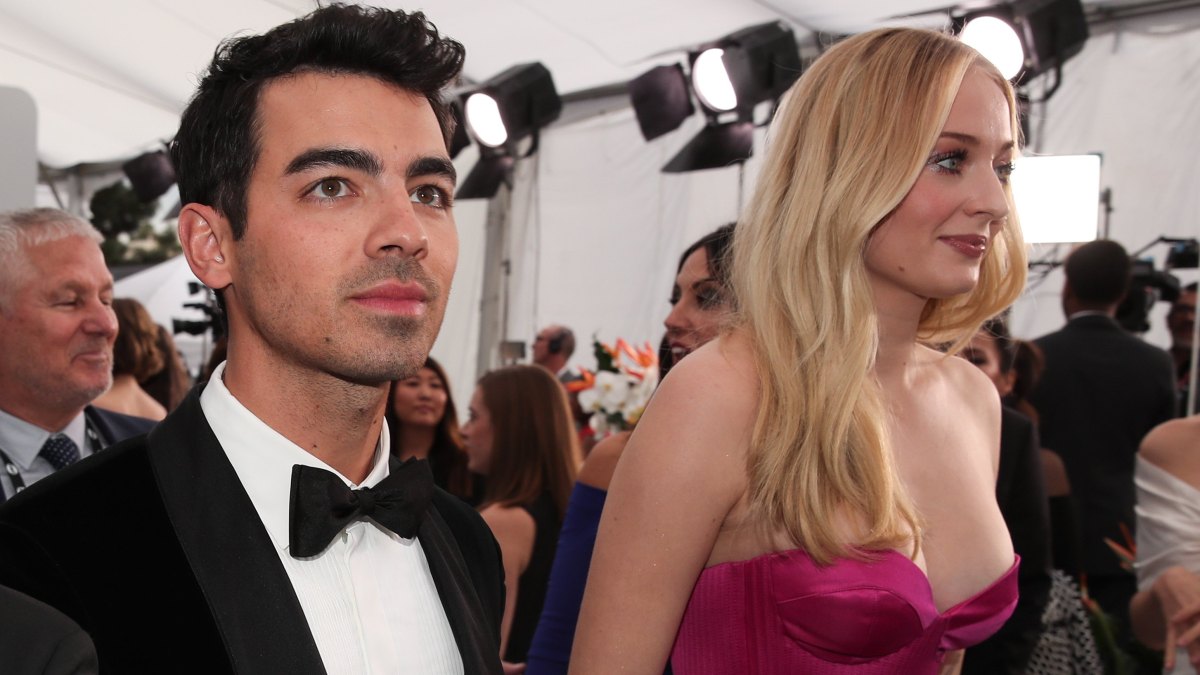 Sophie Turner and Joe Jonas 2020 SAG Awards