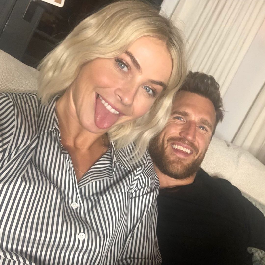Julianne Hough and Husband Brooks Laich Laugh on Couch Before Split