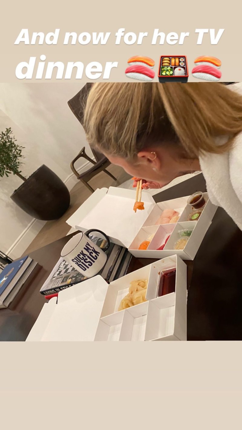 Sofia Richie Eating Sushi At Home