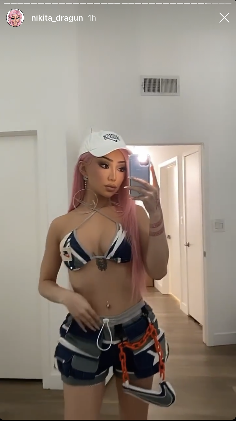 Nikita Dragun Nike Outfit