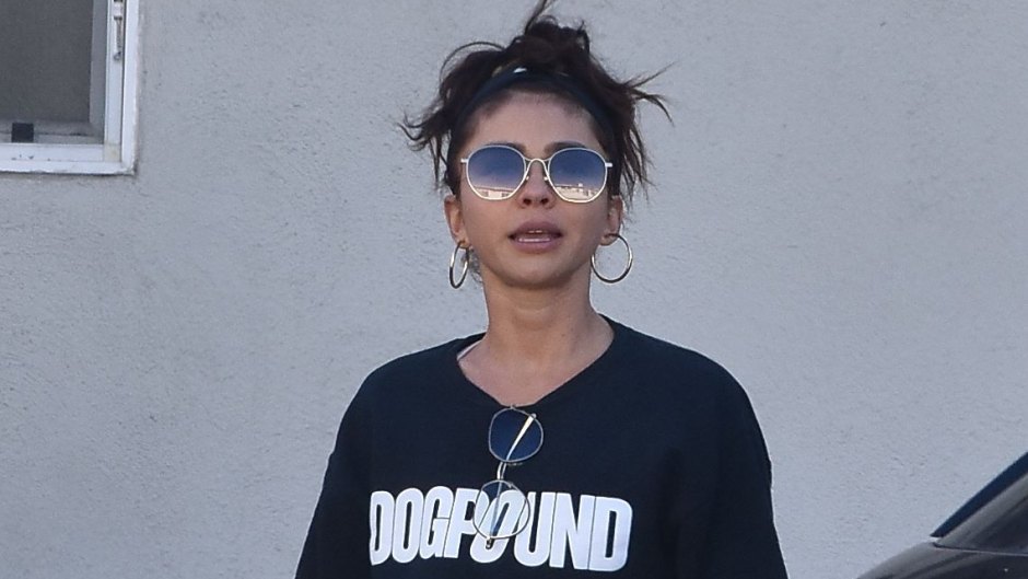 Sarah Hyland's Abs While Leaving the Gym