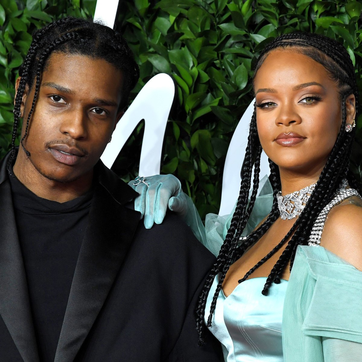 Rihanna dating history in Port-au-Prince