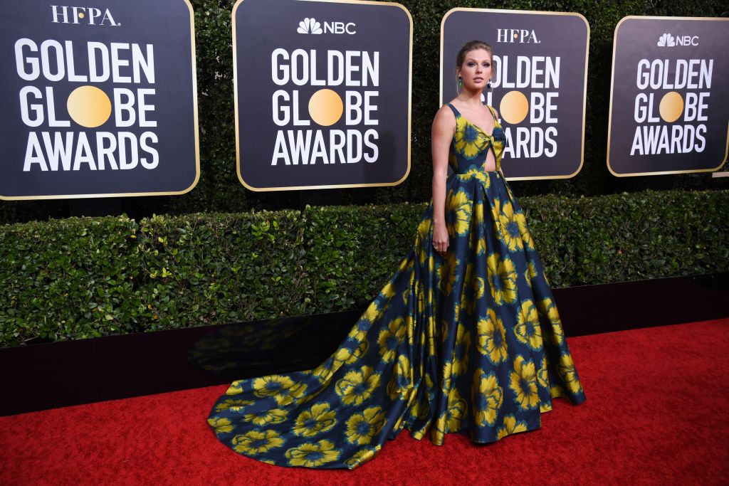 Taylor Swifts Golden Globes Dress 2020 Red Carpet Photos