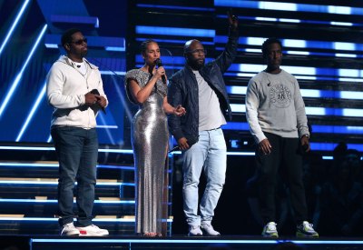 Alicia Keys Performing at the Grammys