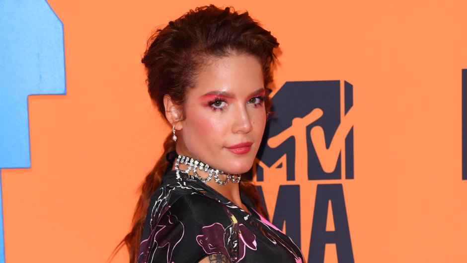 Halsey Shares a Powerful Message about Mental Illness on Instagram