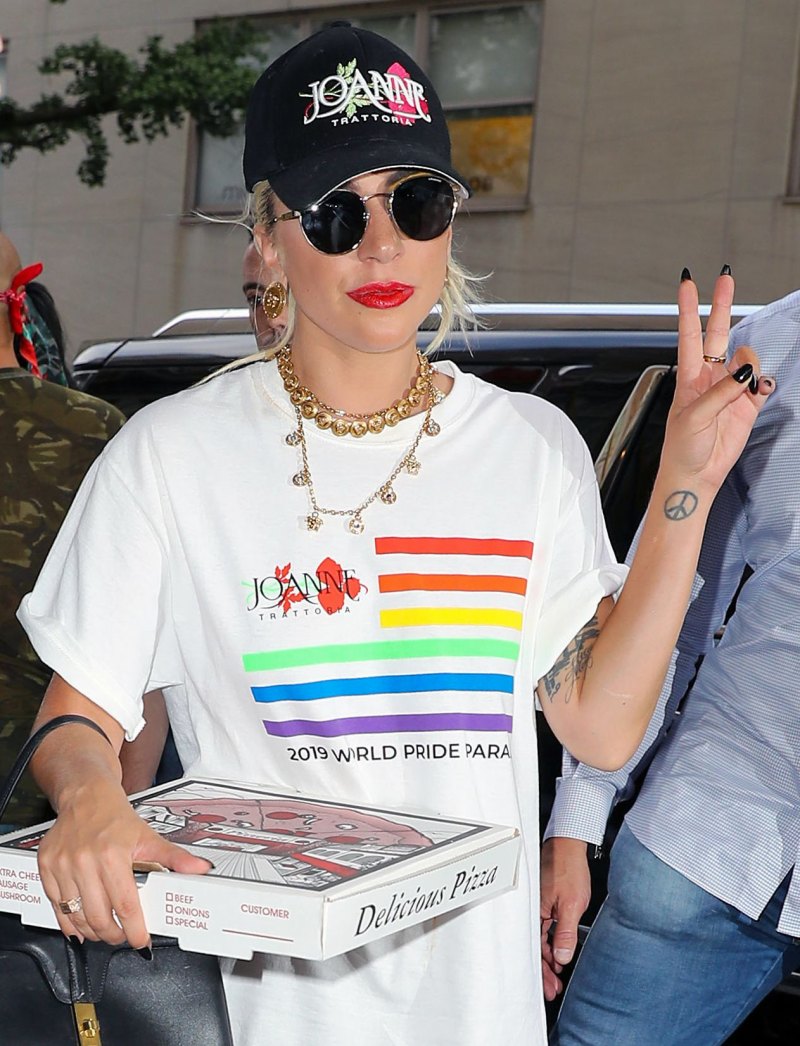 Lady Gaga With a Pizza Box