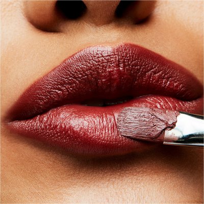 jennifer-aniston-lip-mac