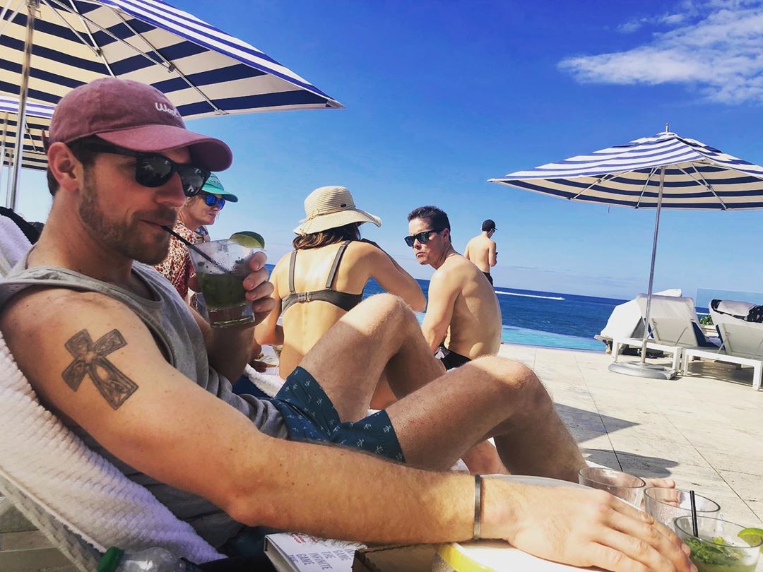 Love Is Blind Star Kenny Barnes Takes Puerto Rican Vacation