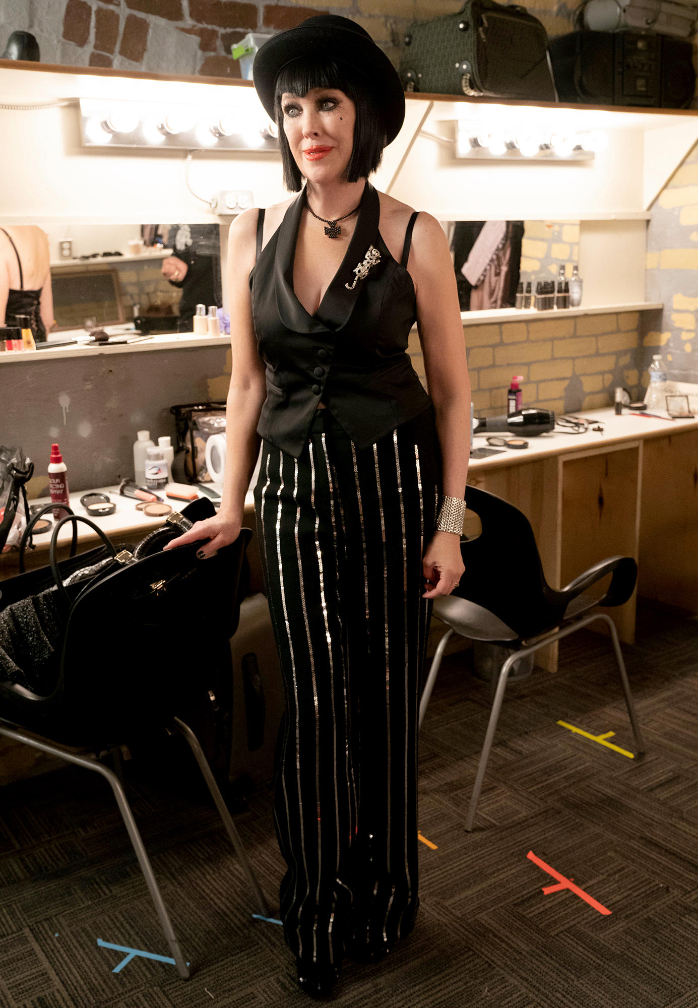 Moira-Rose's-Iconic-Looks