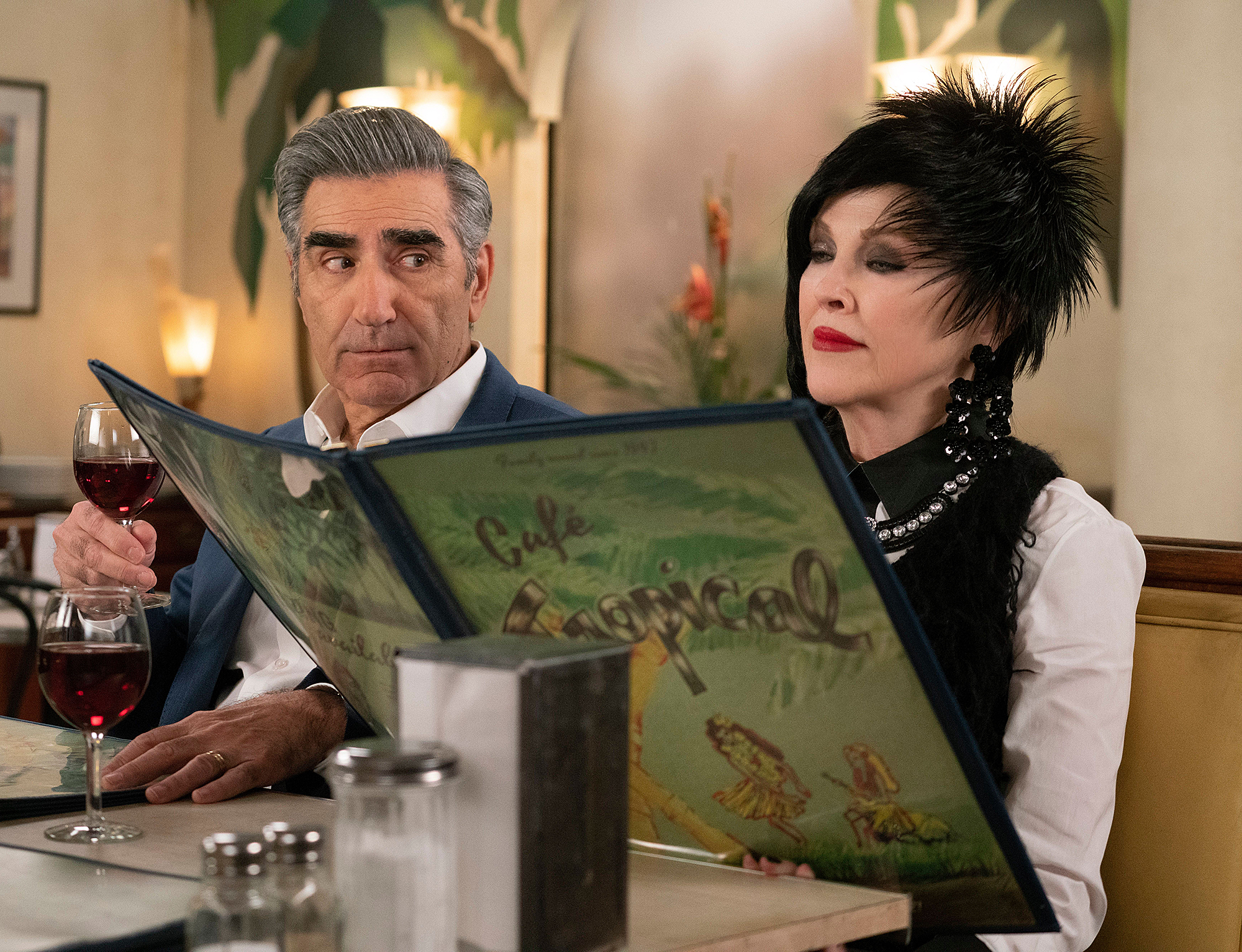 Moira-Rose's-Iconic-Looks
