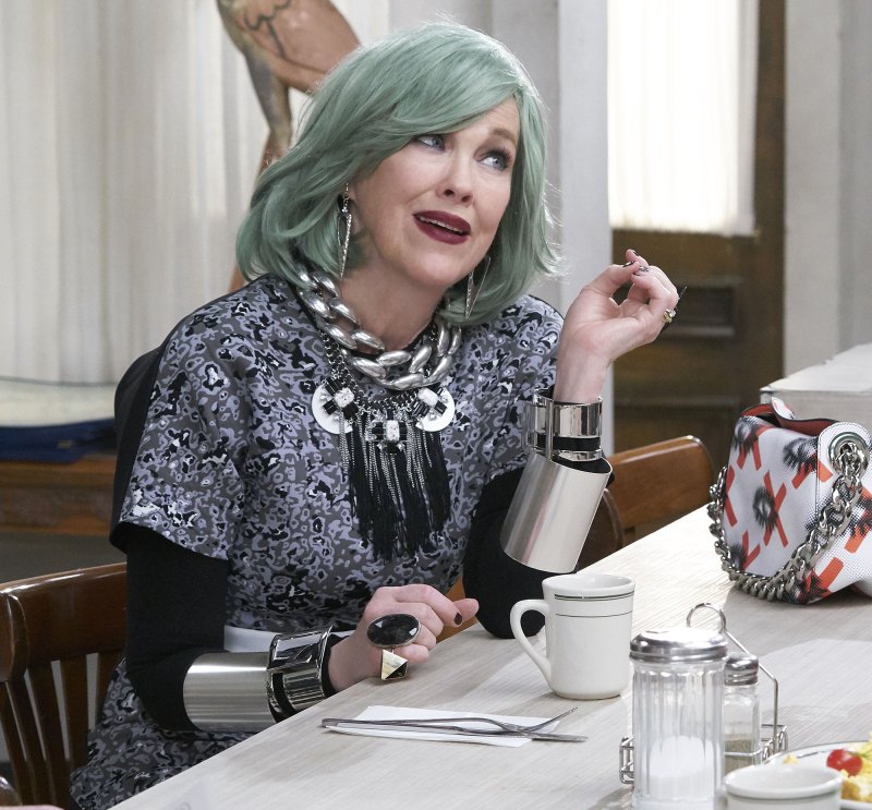 Moira-Rose's-Iconic-Looks