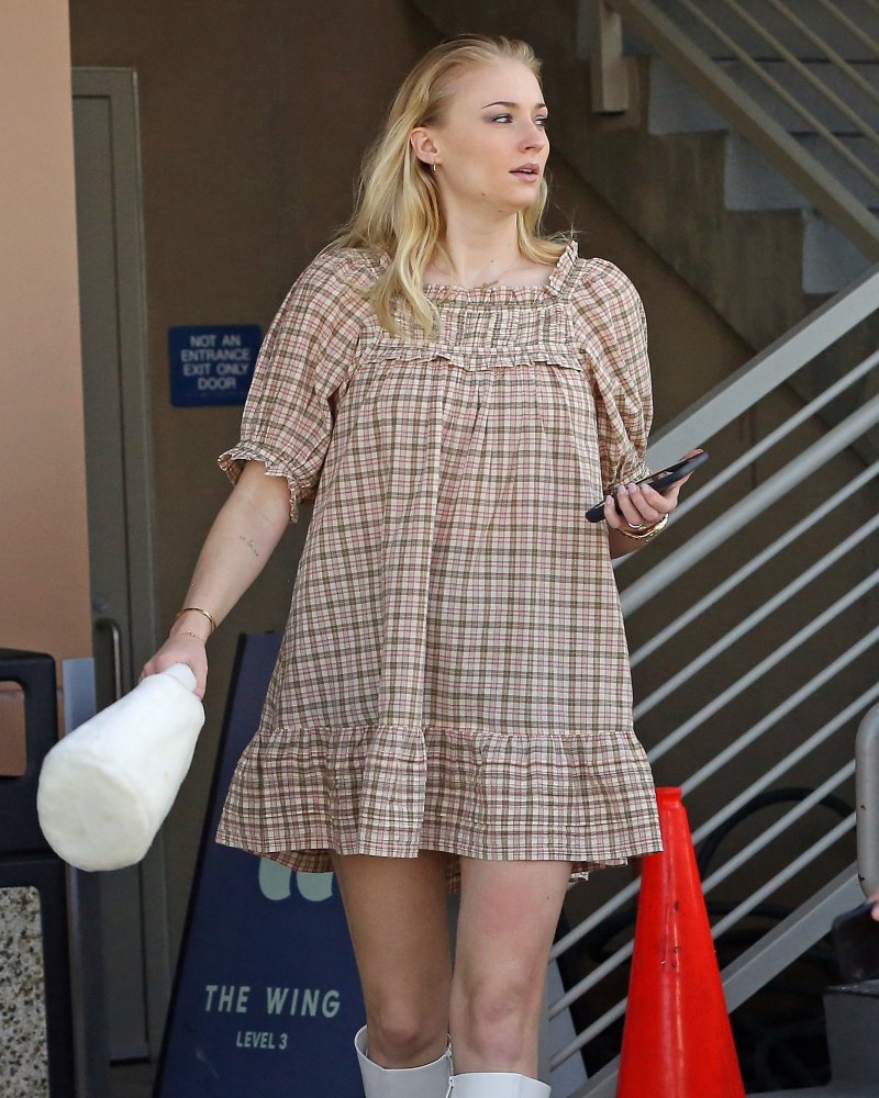 Sophie Turner Rocks Flowy Dress